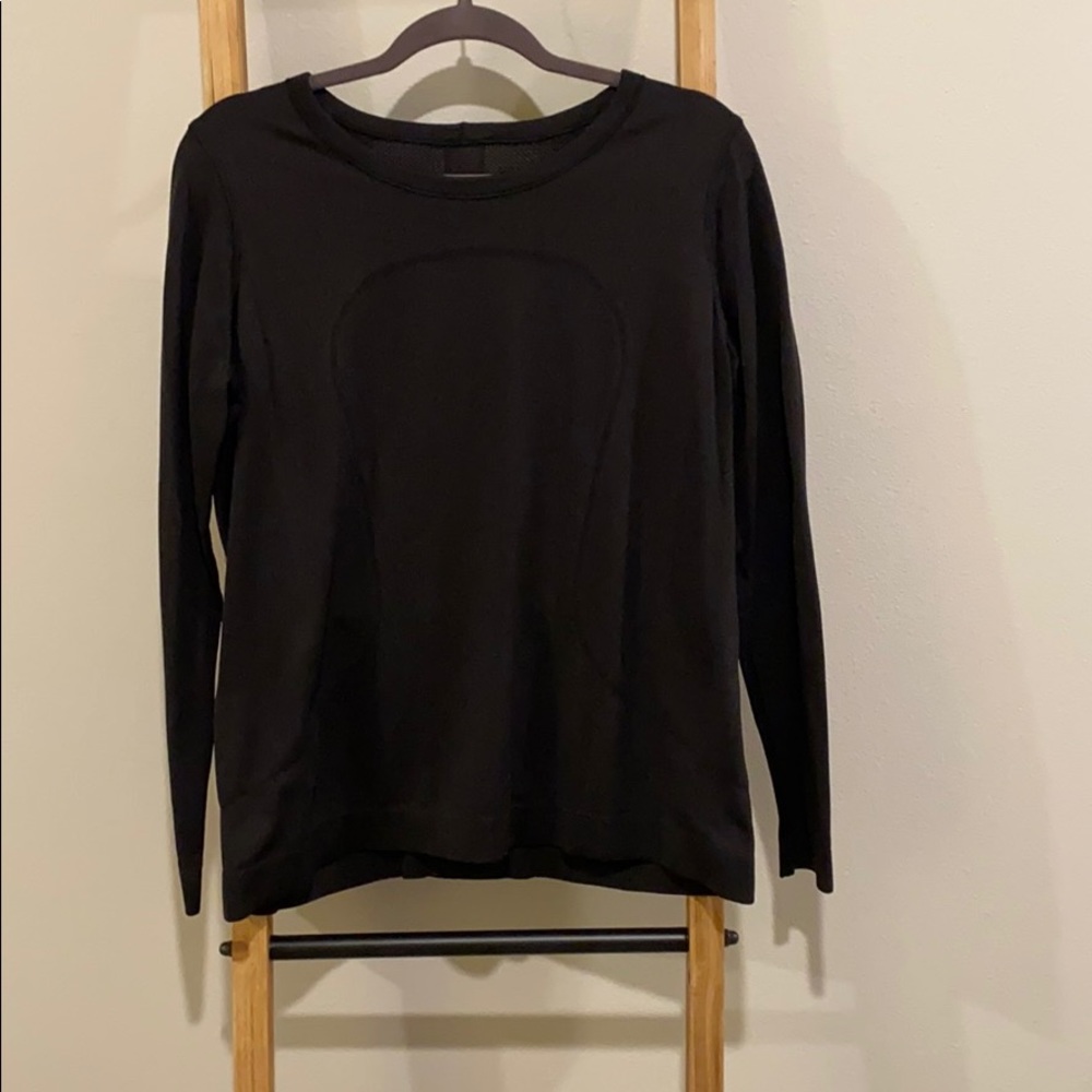 Lululemon Swiftly Tech Long Sleeve BREEZE